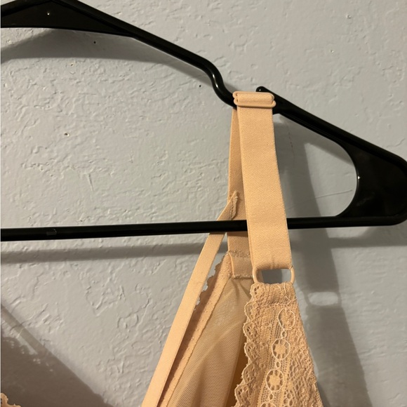 Pink beige lace lined bra, no underwire, parfait size 38h - Picture 4 of 16